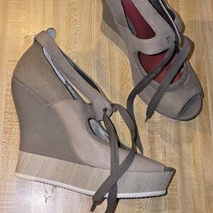 Stylish Taupe Halogen Wedge Heels